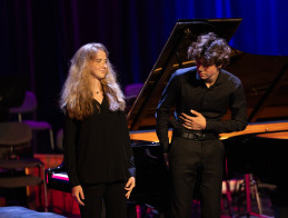 GALA | Musica