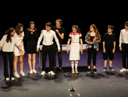 Girls with Yellow Hands