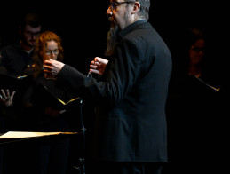 Concerto di voci e archi a pizzico