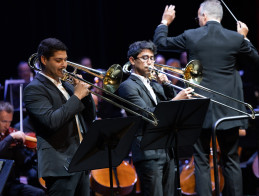 GALA | Musica