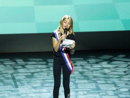 The Earth doesn't go round