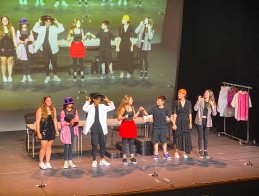 Girls with Yellow Hands