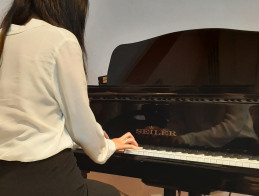 Concert Piano | Centre Rainier III