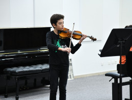Viola and violin auditions
