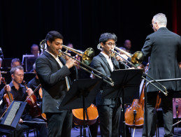 GALA | Musica