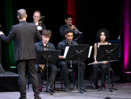 GALA | Musica